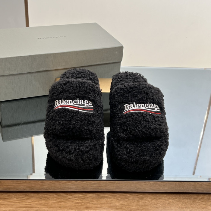 （Thick bottom）BL SLIPPERS 2307163