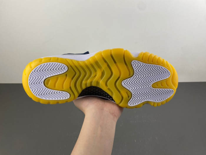 Air Jordan 11 AT7802-1151