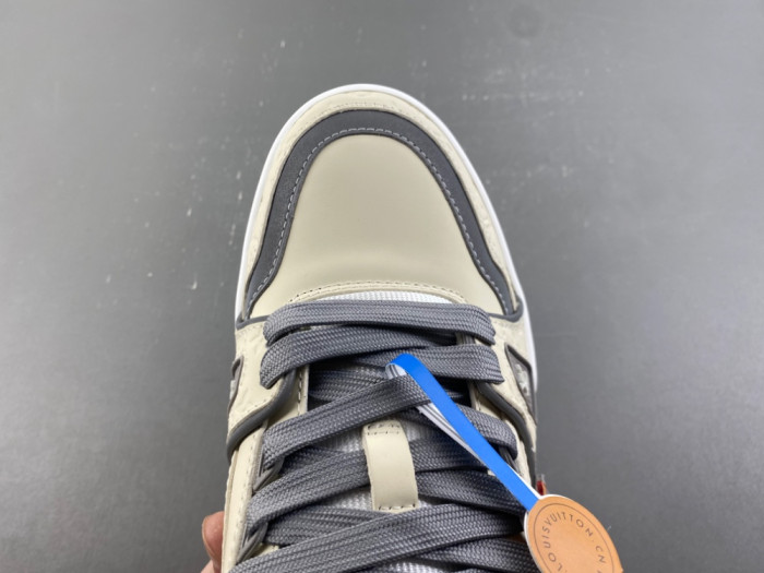 LOVT SNEAKER lv-747