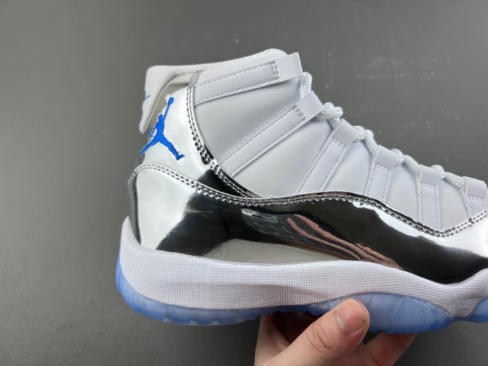 Air Jordan 11 CT8012-140