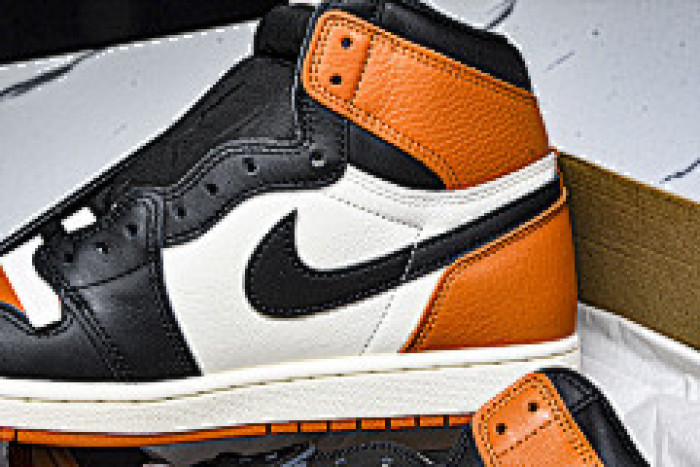 ( 2025 ) Air Jordan 1 High OG “Shattered Backboard” DZ5485-008