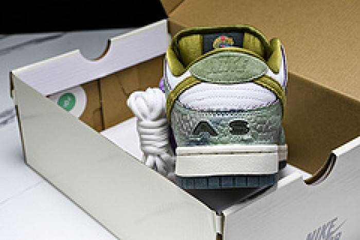 Alexis Sablone x Dunk Low SB 