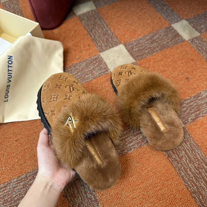 LOVT SANDAL