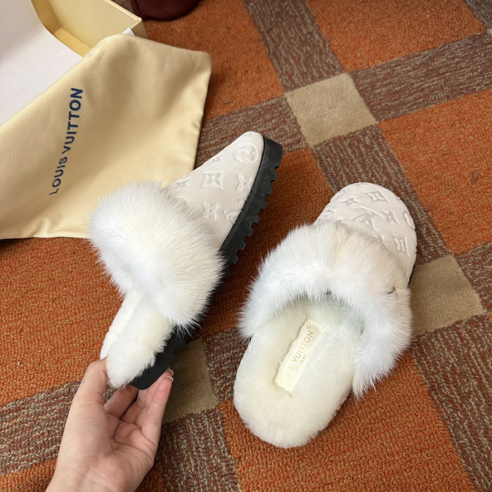 LOVT SANDAL