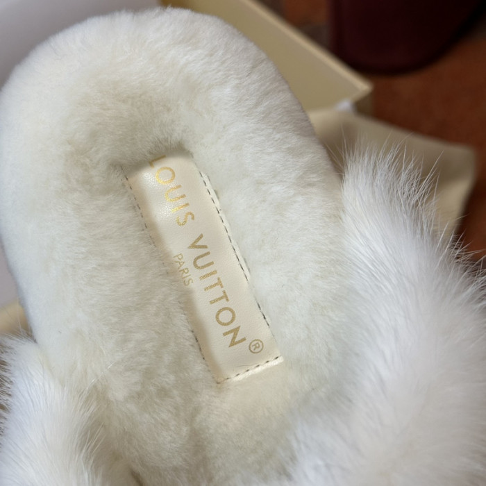 LOVT SANDAL