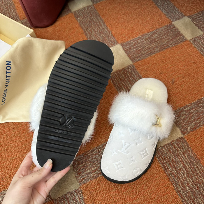 LOVT SANDAL