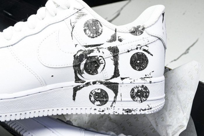 Nike Air Force 1 Low Svp*me Comme des Garcons Shirt 923044-100