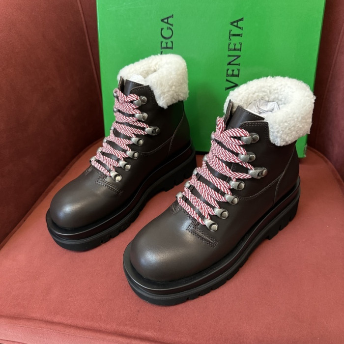 BOTEGA Ven*ta SHOES 2408304