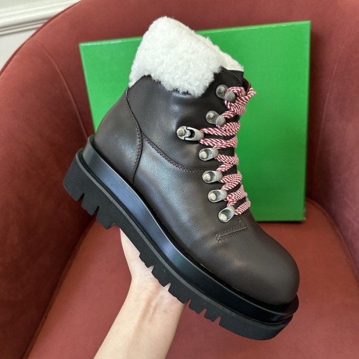 BOTEGA Ven*ta SHOES 2408304
