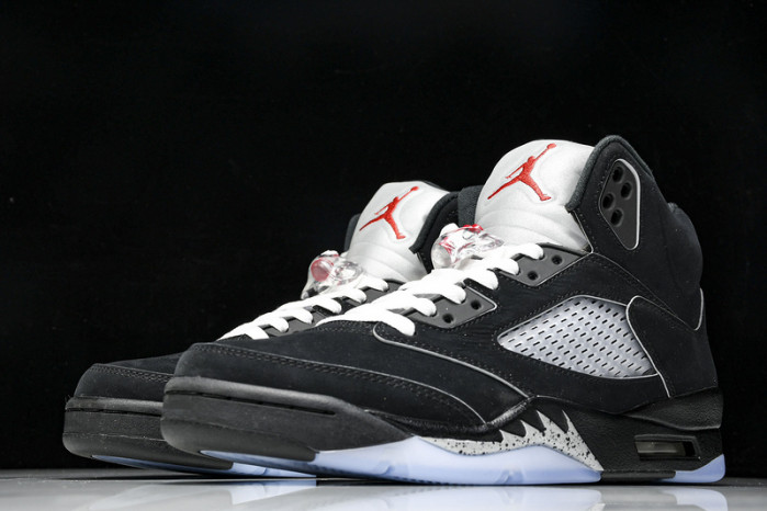 (2025) Air Jordan 5 “Black Metallic Reimagined” HF3975-001