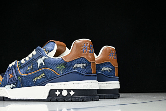 LOVT SNEAKER lv-306