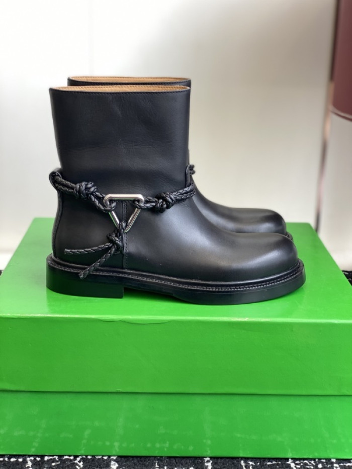 BOTEGA Ven*ta SHOES 2408303