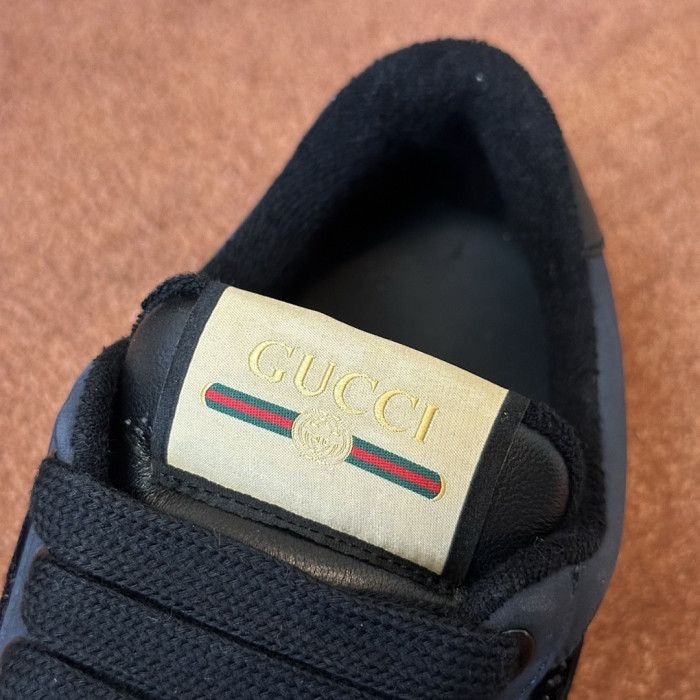 LOW-TOP SNEAKER 90656