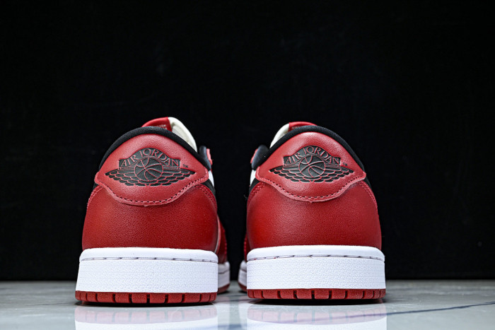(2025) Air Jordan 1 Retro Low OG Chicago HQ6998-600