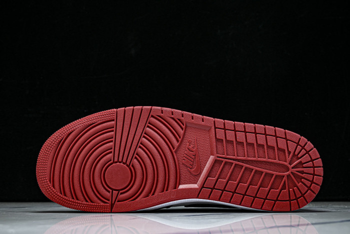 (2025) Air Jordan 1 Retro Low OG Chicago HQ6998-600
