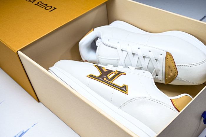 LOVT SNEAKER lv-562