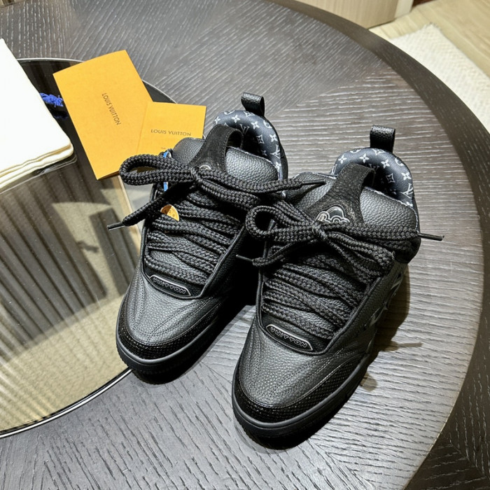 LOVT SNEAKER lv-209