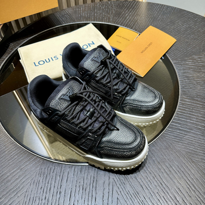 LOVT SNEAKER lv-529