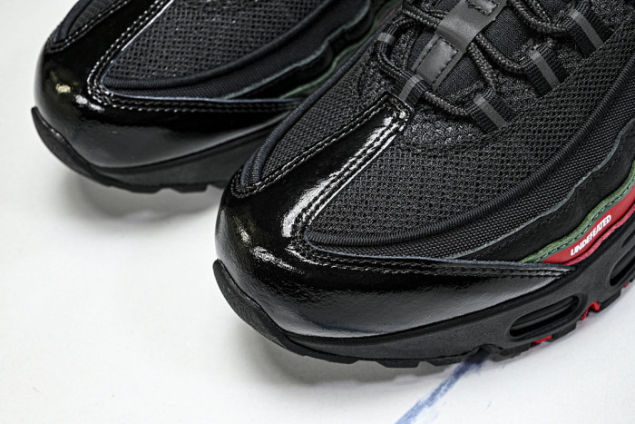 Undefeated x Nike Air Max 95 