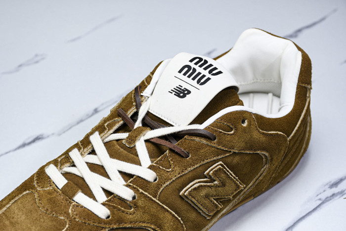 New Balance MIU 38165
