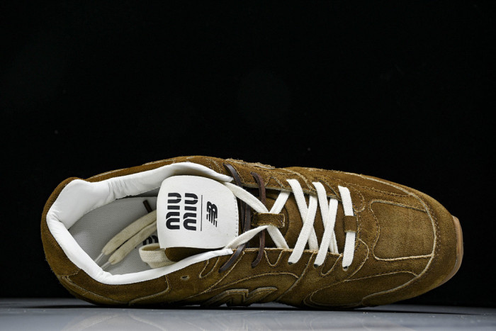 New Balance MIU 38165
