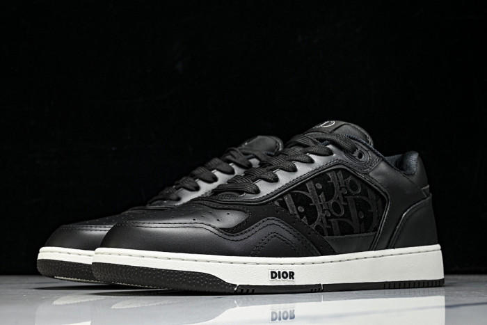 DR B27 LOW-TOP SNEAKERS DR-197