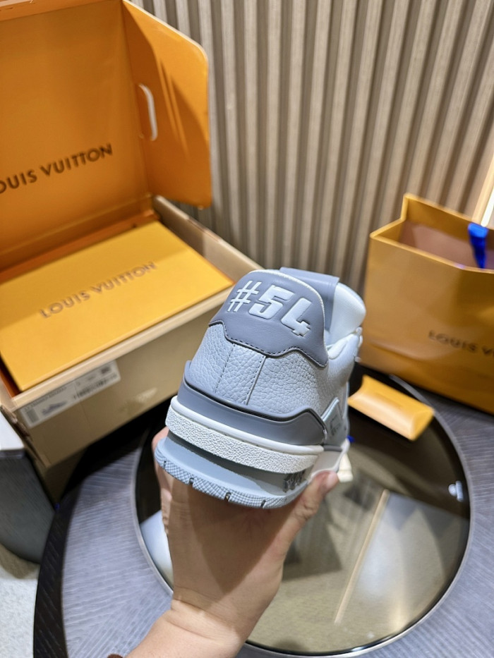 LOVT SNEAKER lv-536