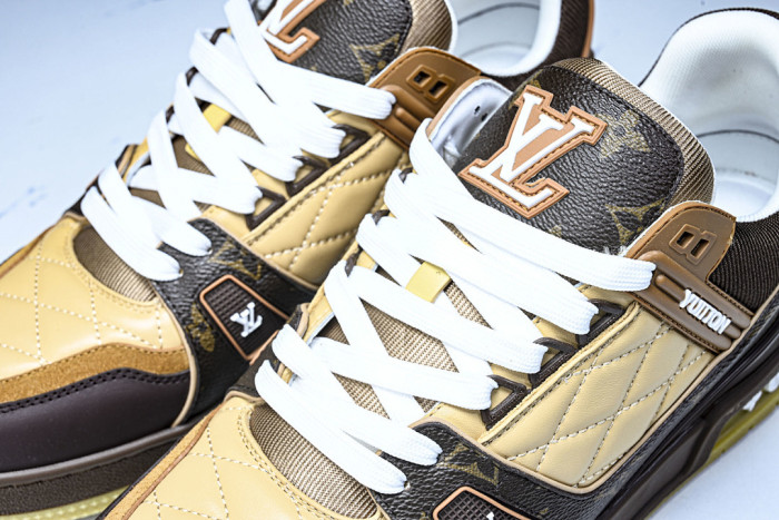 LOVT SNEAKER lv-571