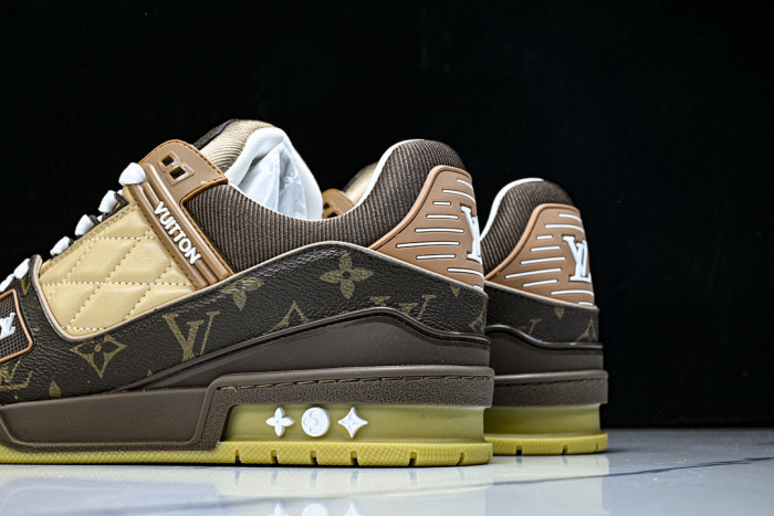 LOVT SNEAKER lv-571