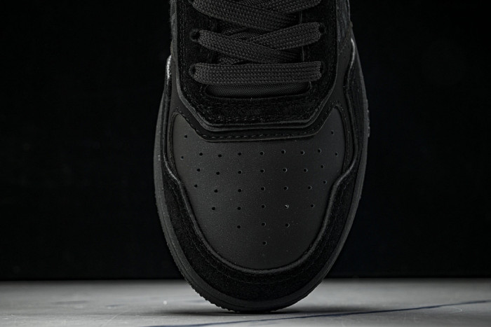 DR B27 LOW-TOP SNEAKERS DR-200