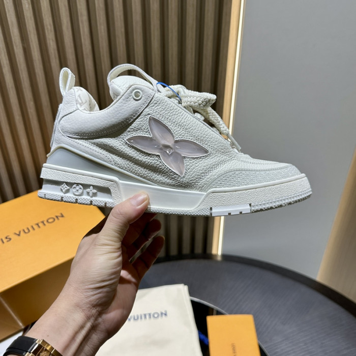 LOVT SNEAKER lv-211