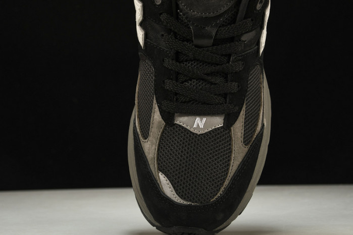 New Balance 2002R M2002RR1