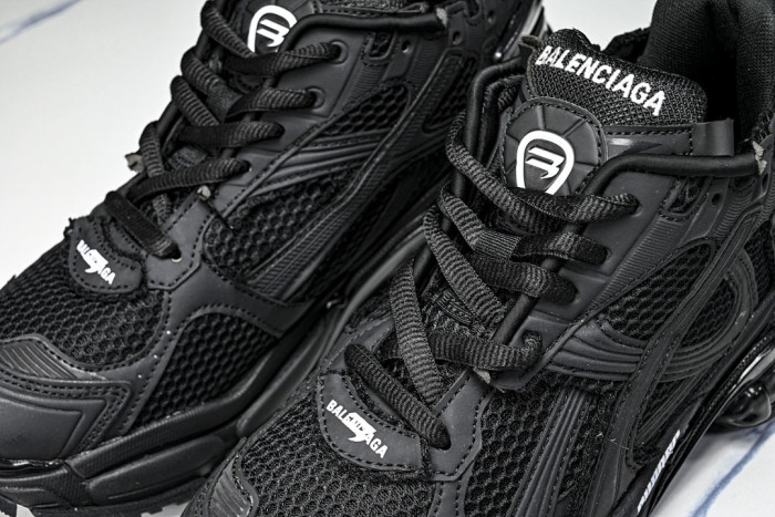 BL RUNNER SNEAKERS (MATTE) W3RBT 1000