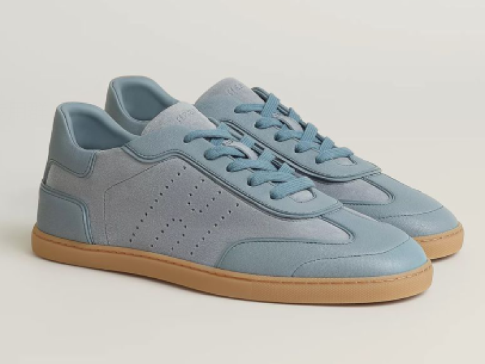 HER SHOES HM-68