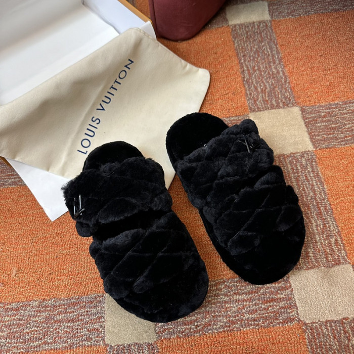 LOVT SANDAL 041564