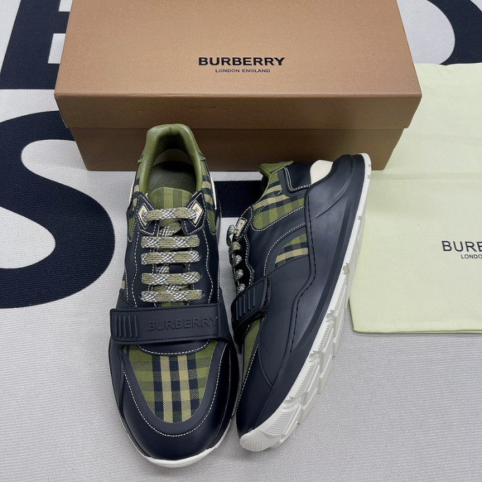 BUBERY SNEAKER