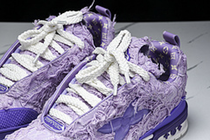 LOVT SNEAKER lv-257