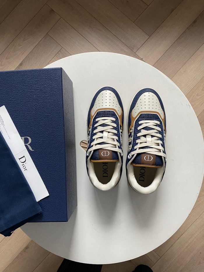 DR B27 LOW-TOP SNEAKERS DR-204