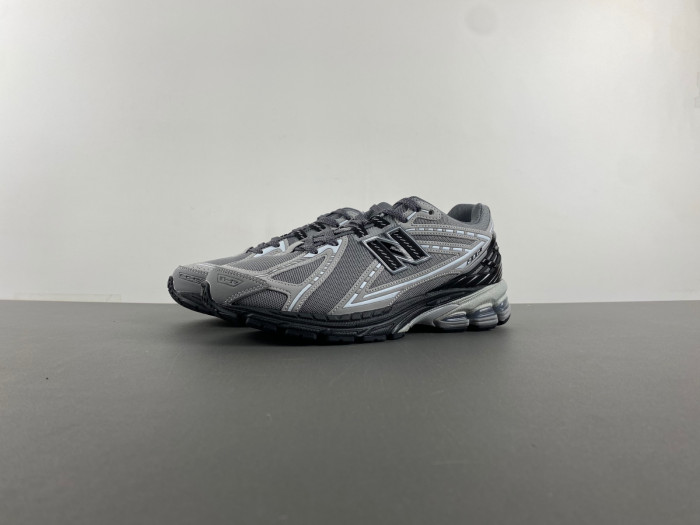 New Balance 1906R M1906RLG
