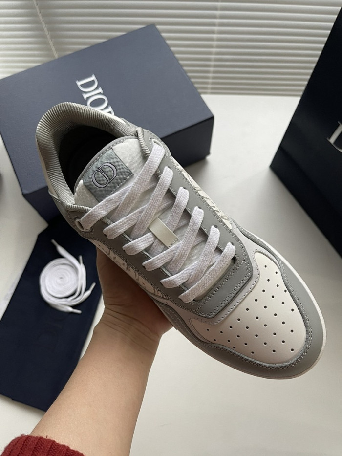 DR B27 LOW-TOP SNEAKERS DR-215
