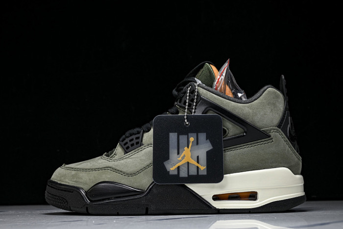（2025）UNDEFEATED x Air Jordan 4 OG IB1519-200