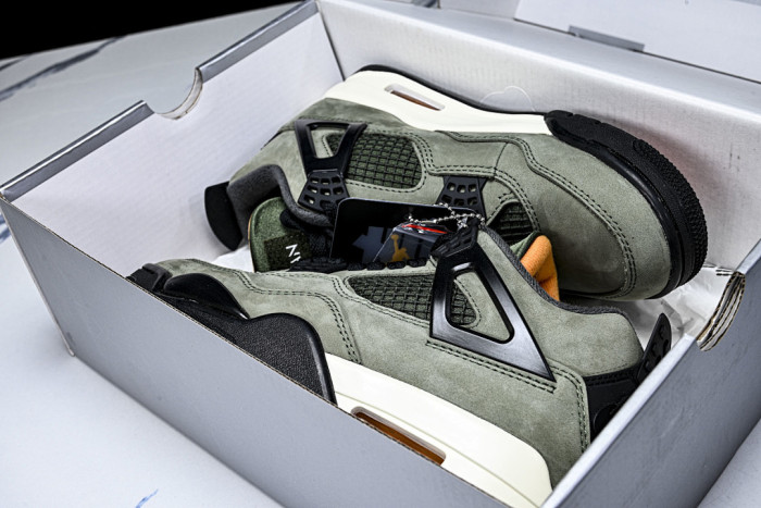 （2025）UNDEFEATED x Air Jordan 4 OG IB1519-200