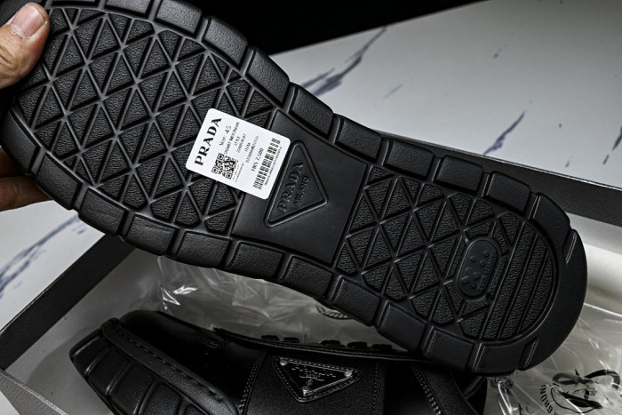 PRAD SNEAKERS PB-85