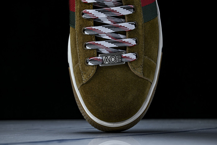 GI ACE EMBROIDERED LOW-TOP SNEAKER 90662