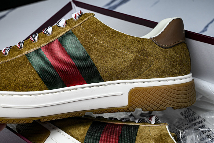 GI ACE EMBROIDERED LOW-TOP SNEAKER 90662