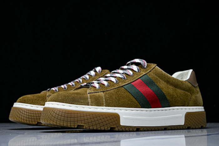 GI ACE EMBROIDERED LOW-TOP SNEAKER 90662