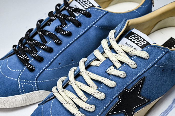 GGDB SNEAKERS 120251