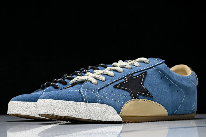 GGDB SNEAKERS 120251