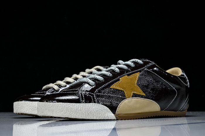 GGDB SNEAKERS 120249