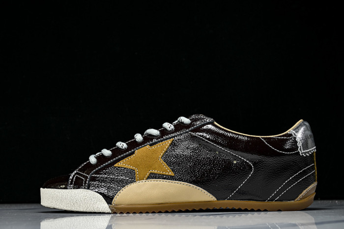 GGDB SNEAKERS 120249